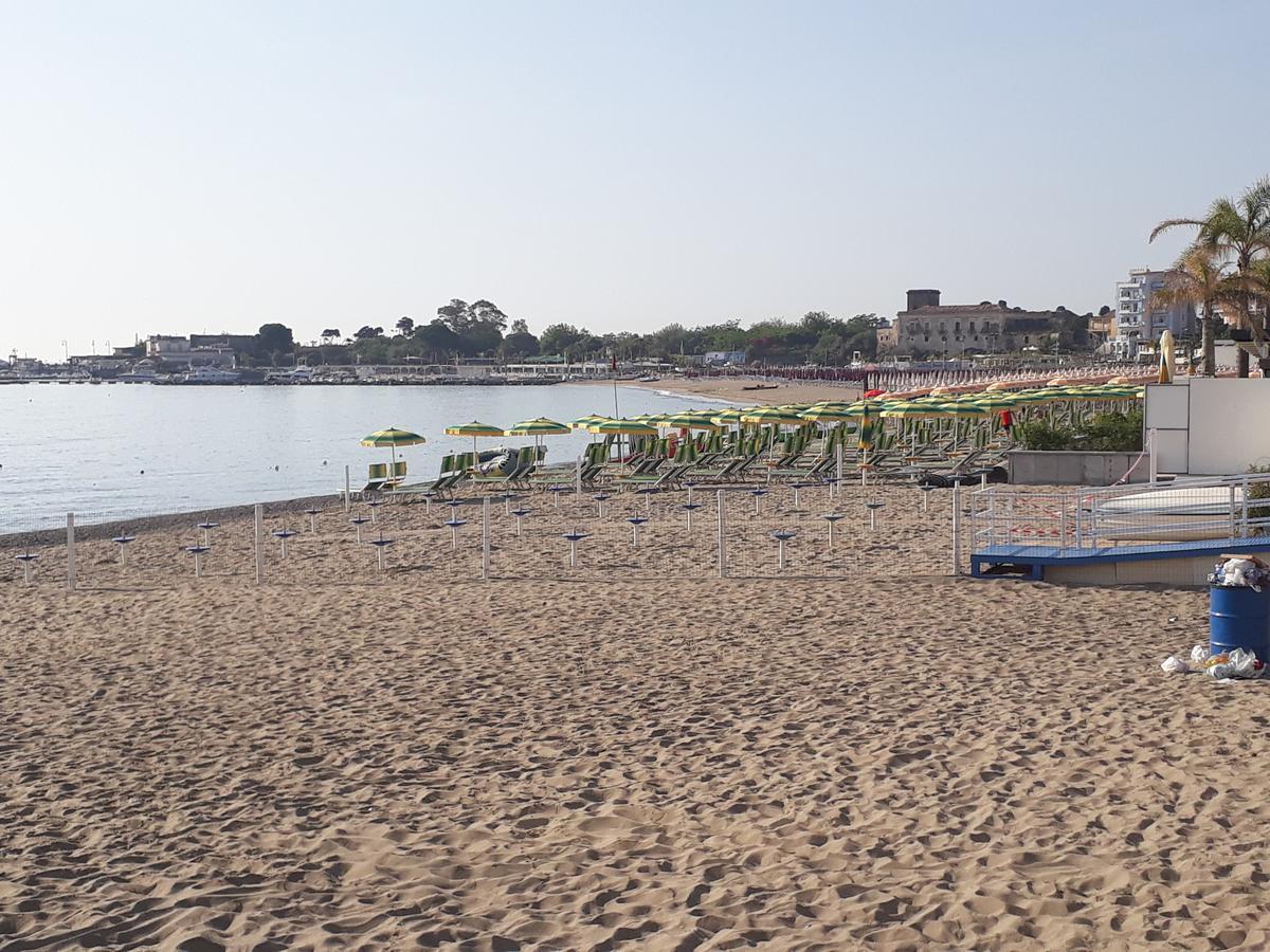 B&B Fragranza Di Sicilia Giardini-Naxos Exterior foto