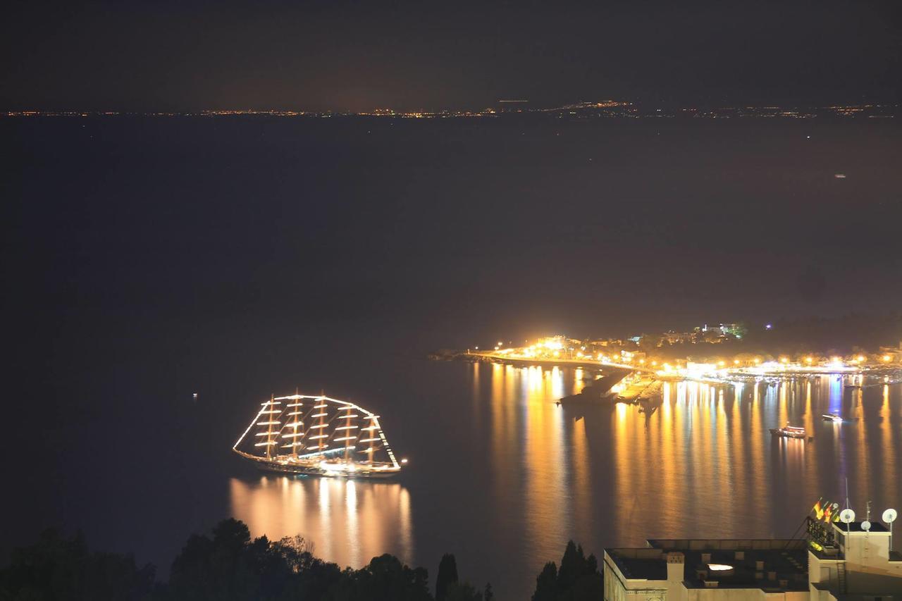 B&B Fragranza Di Sicilia Giardini-Naxos Exterior foto
